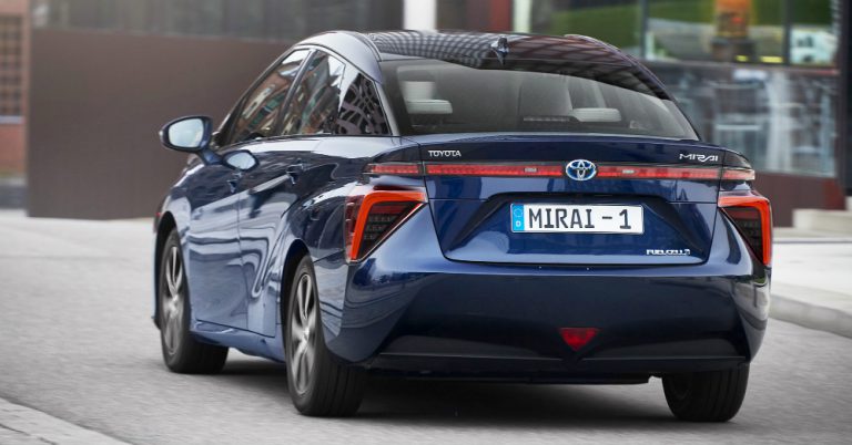 Toyota mirai 2017